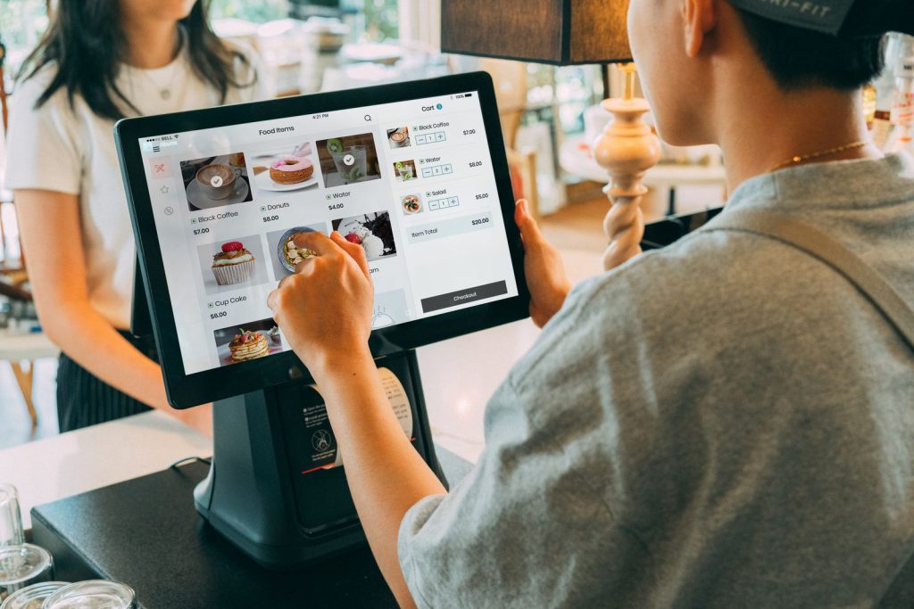 single customer view UAE retail